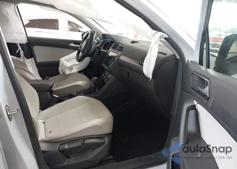 2018 Volkswagen Tiguan 2.0T Se/2.0T Sel из США, поврежденный, VIN 3VV3B7AX1JM006269